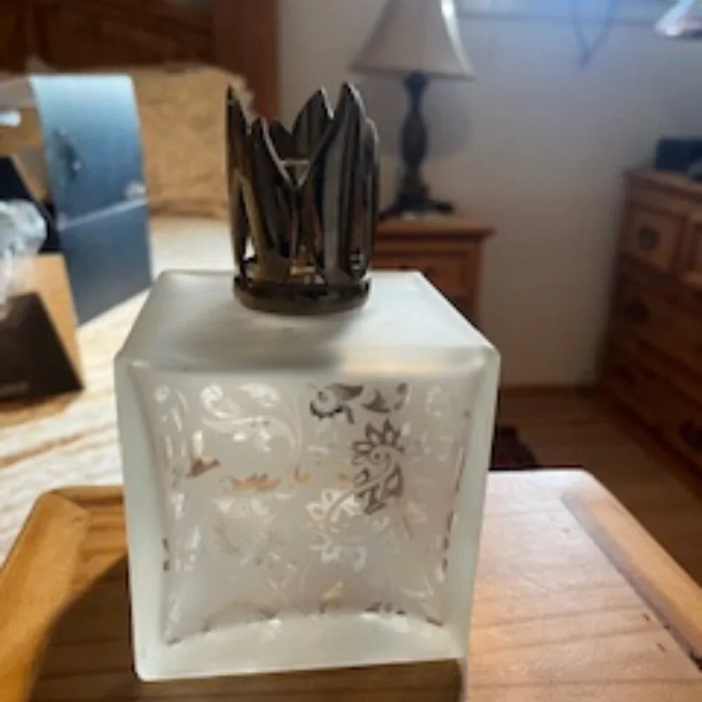 Lampe Berger Paris France Clear Frosted Etched Cube - Picture 1 of 11
